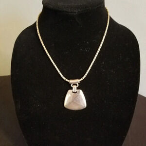 Gold tone NECKLACE